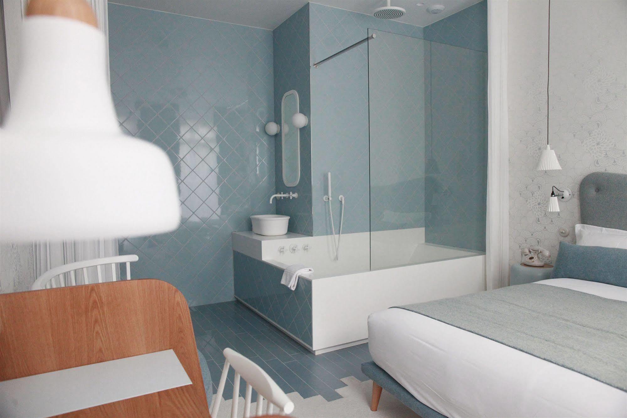 Hotel Le Lapin Blanc Paris Exterior foto