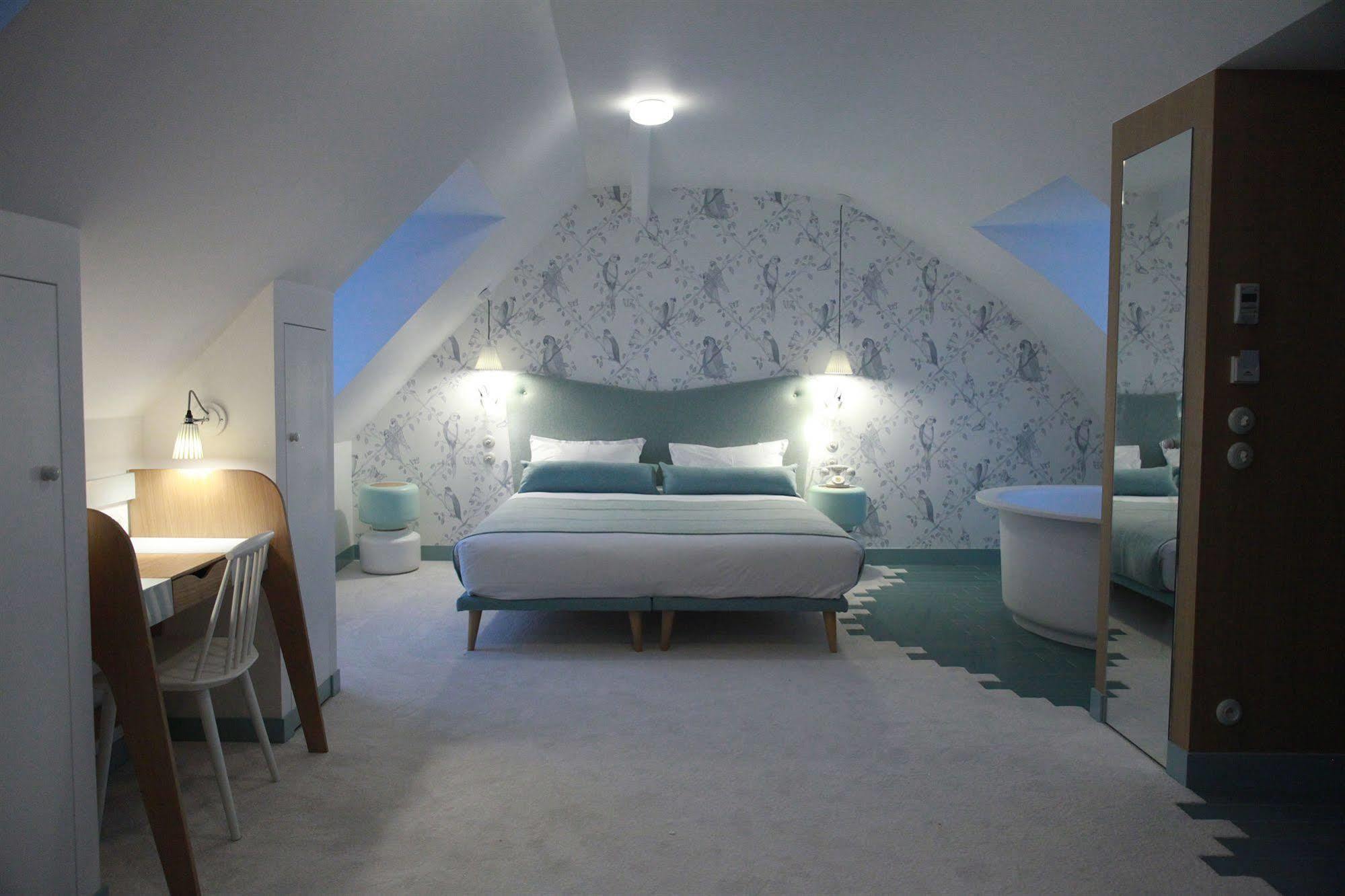 Hotel Le Lapin Blanc Paris Exterior foto