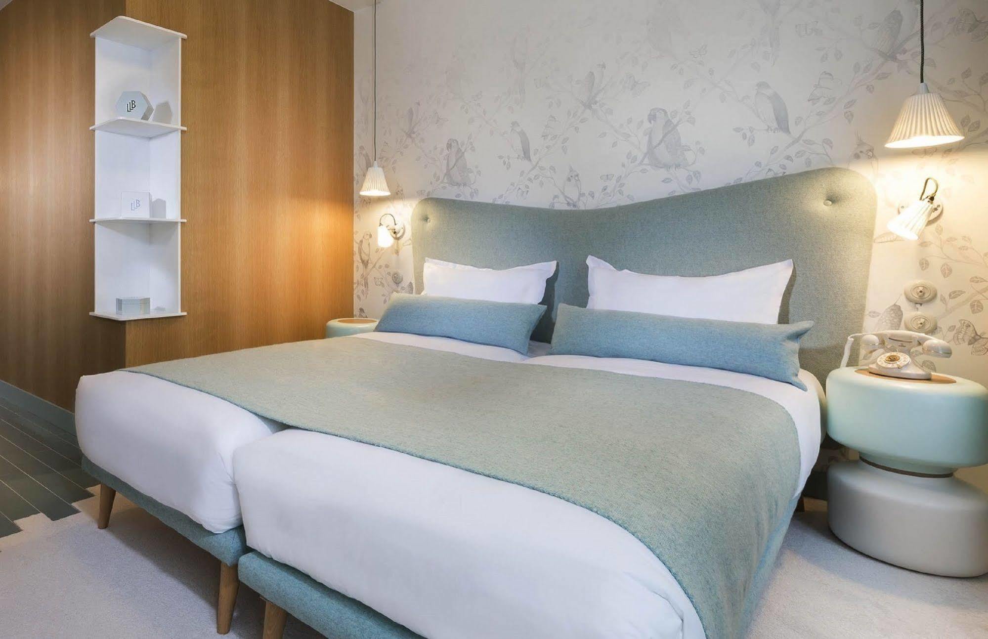 Hotel Le Lapin Blanc Paris Exterior foto